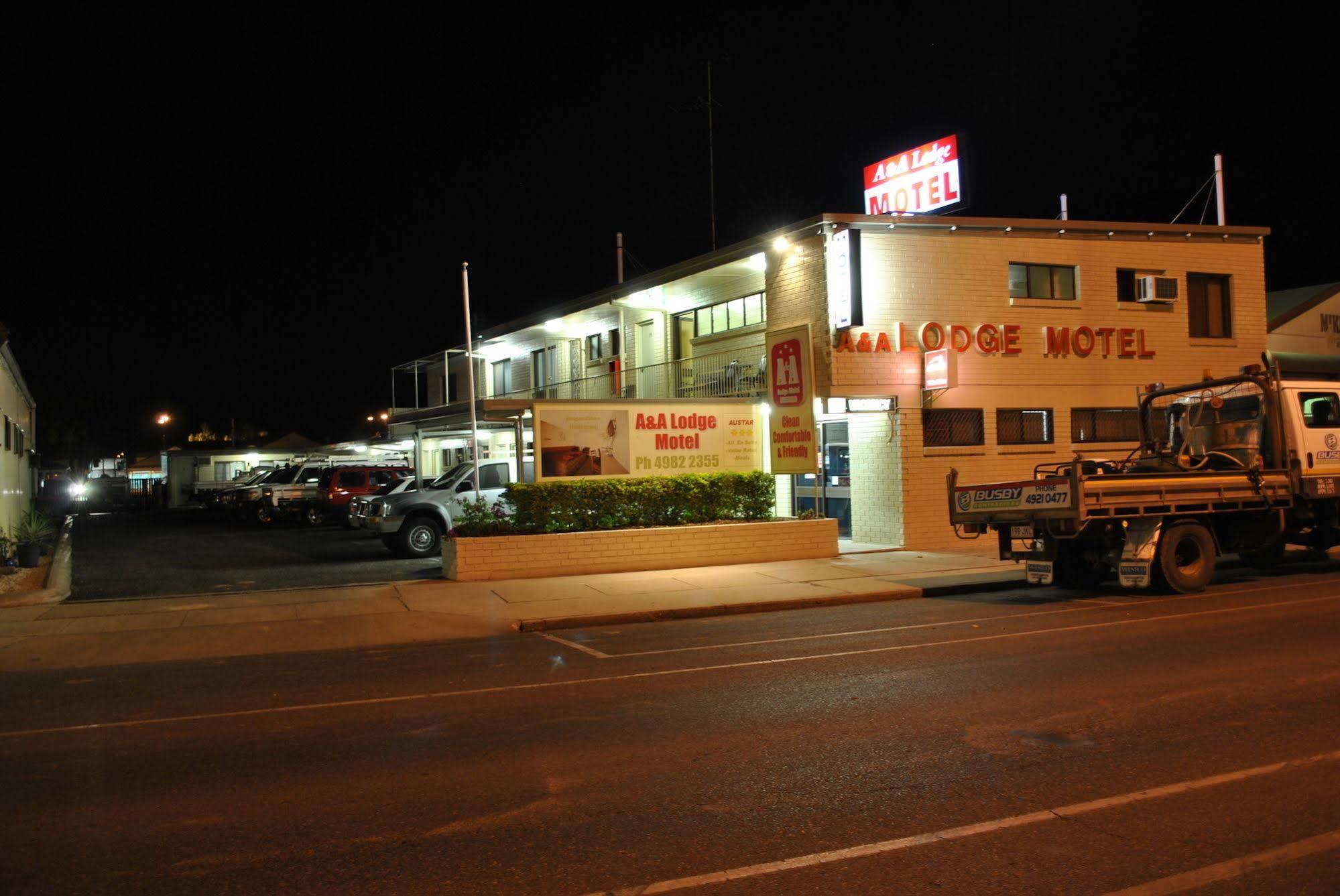 A&A Lodge Motel Emerald Ngoại thất bức ảnh